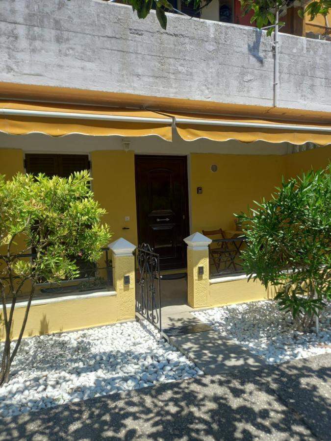 Angela's Cute Apartment  Análipsis Exterior foto
